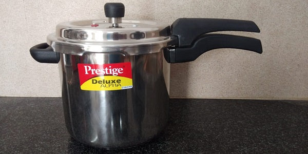 Prestige Svachh Stainless Steel Pressure Cooker Review – 5.5 Liter
